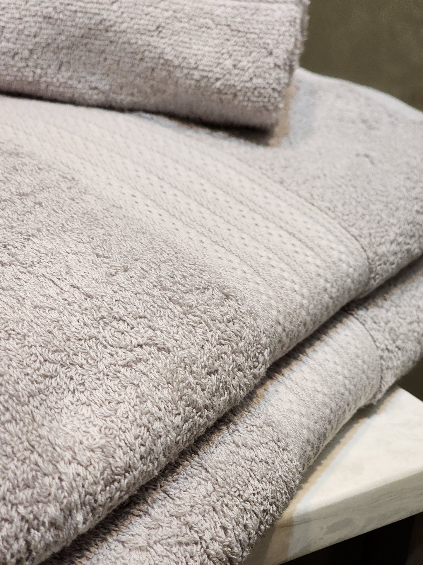 Couture - Great Value Pack (1 Bath Sheet, 2 Hand Towel, 2 Face Washer)
