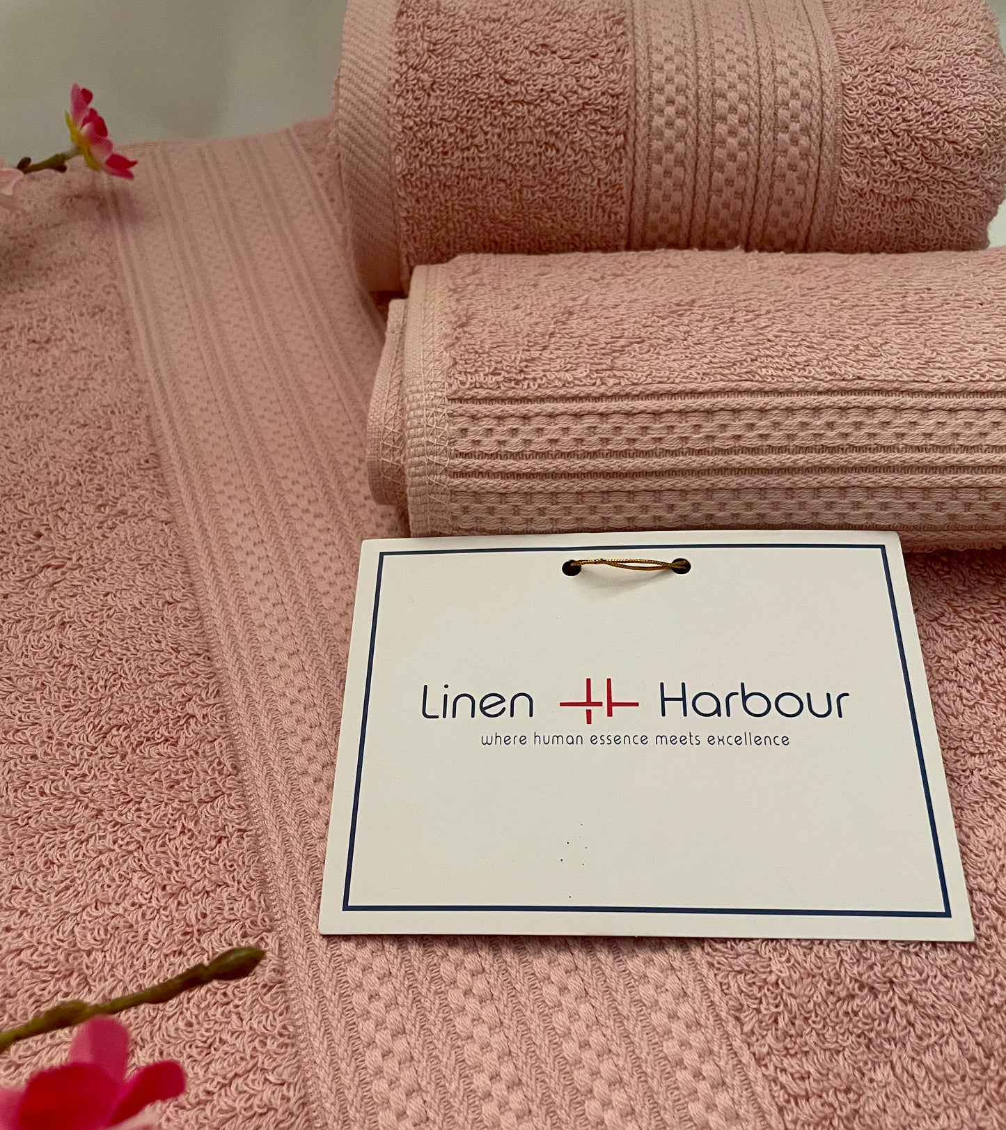 Couture - Bargain Bonanza (1 Bath Sheet, 1 Hand Towel, 1 Face Washer)