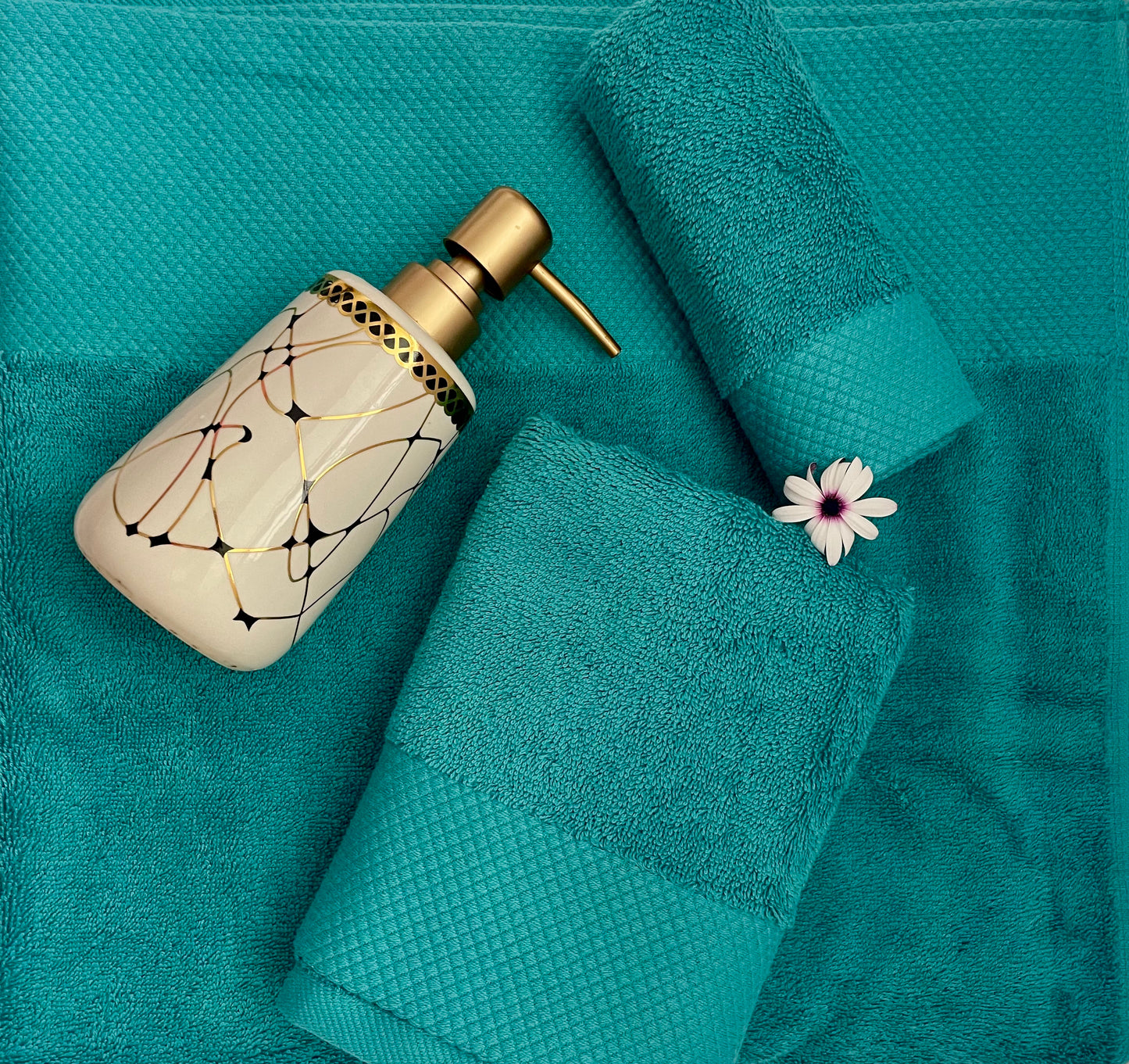 Premier - Towel Treats (1 Bath Sheet, 1 Hand Towel, 1 Face Washer)