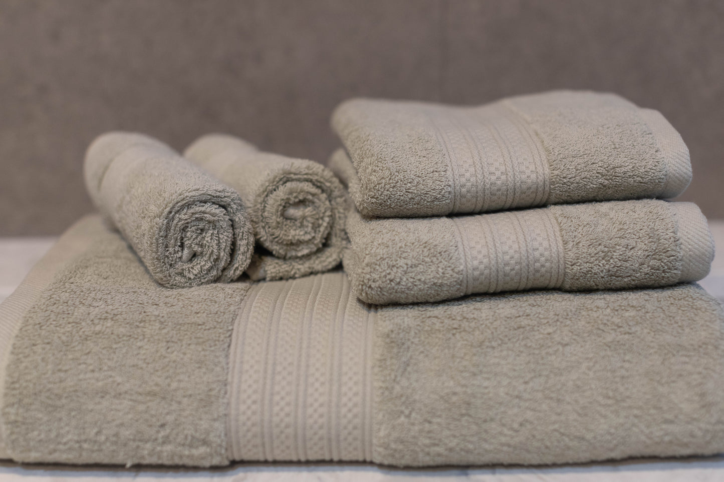Couture - Great Value Pack (1 Bath Sheet, 2 Hand Towel, 2 Face Washer)