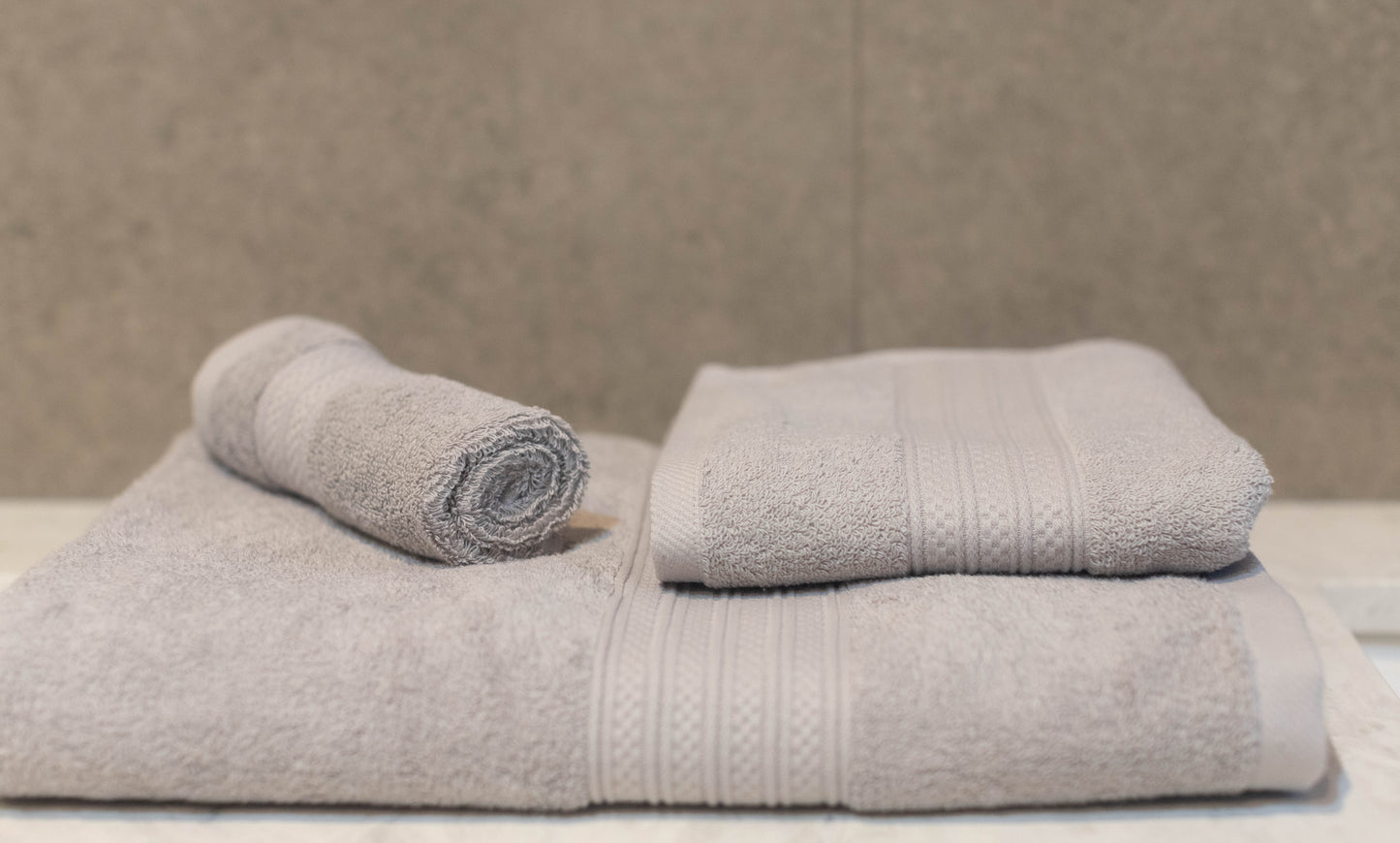 Couture - Bargain Bonanza (1 Bath Sheet, 1 Hand Towel, 1 Face Washer)