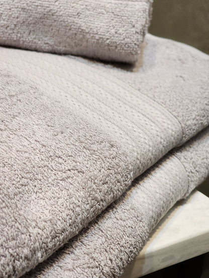 Couture - Great Value Pack (1 Bath Sheet, 2 Hand Towel, 2 Face Washer)